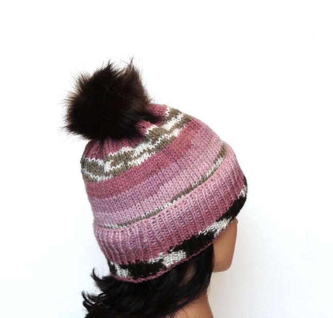 P1010644 Bonnet femme rose / marrron Ice Yearn tricoté main