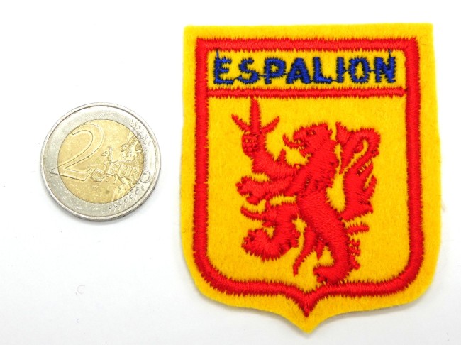 P1080021 Ecusson brodé ville Espalion