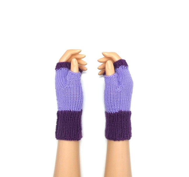 P1060889 Mitaines pour femme couleur violette et lilas 100% laine merino