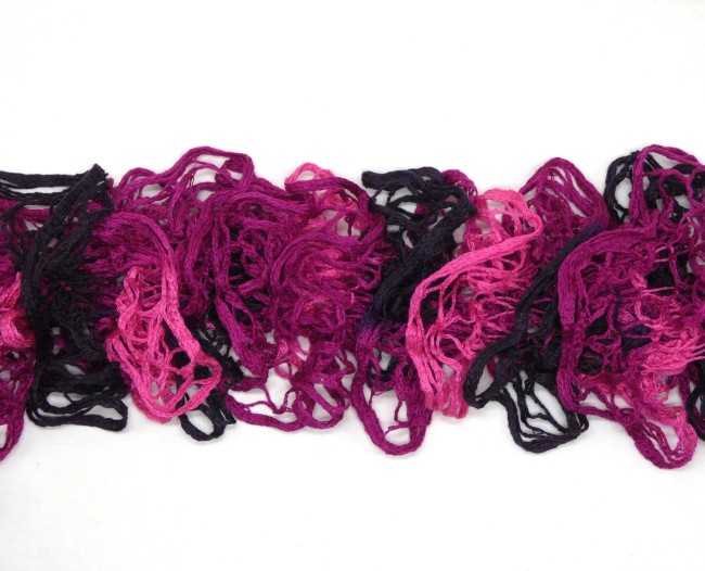 Echarpe froufrou femme rose / violette 