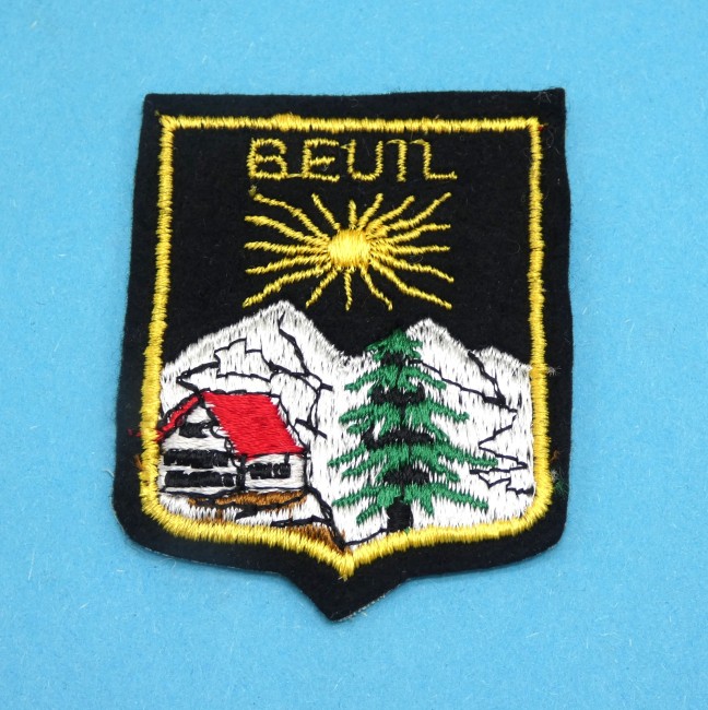 Ecusson brodé ville BEUIL 