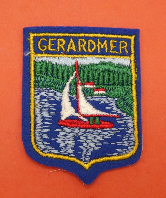P1020136 Ecusson feutrine ville Gérardmer