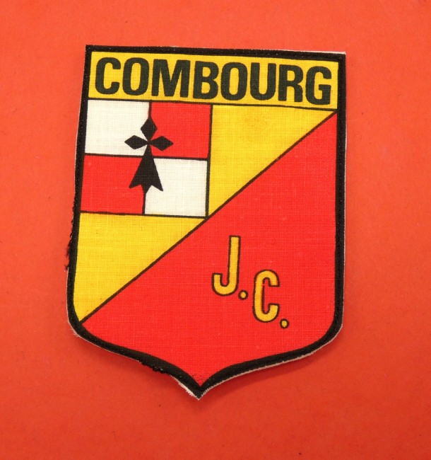  Ecusson brodé ville COMBOURG 