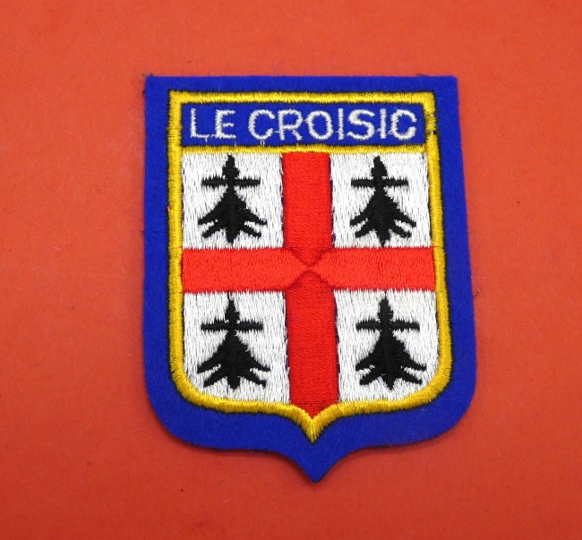 P1100014 Ecusson brodé ville Le Croisic