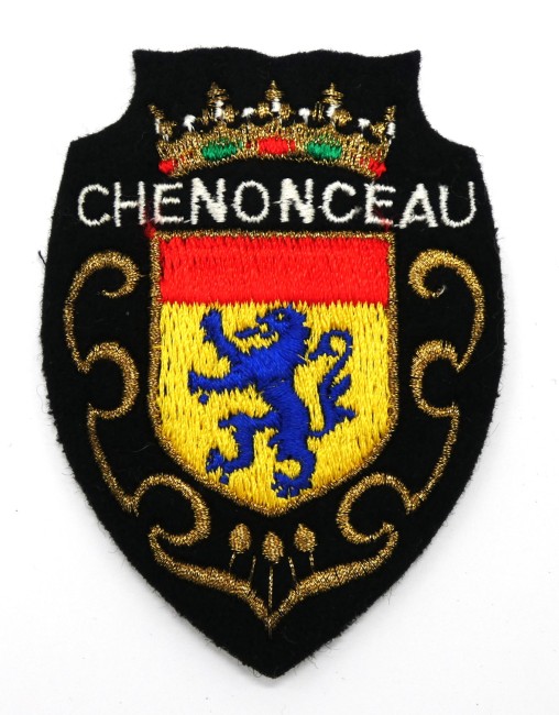 P1020053 Ecusson brodé ville Chenonceau