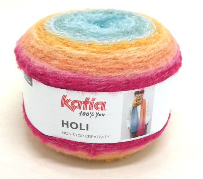 Une pelote 200 gr Fil à tricoetr KATIA HOLI C 505 