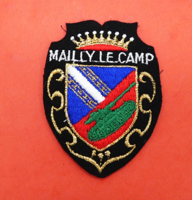 Ecusson brodé ville Mailly le Camp