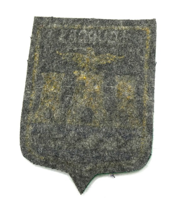 P1100037