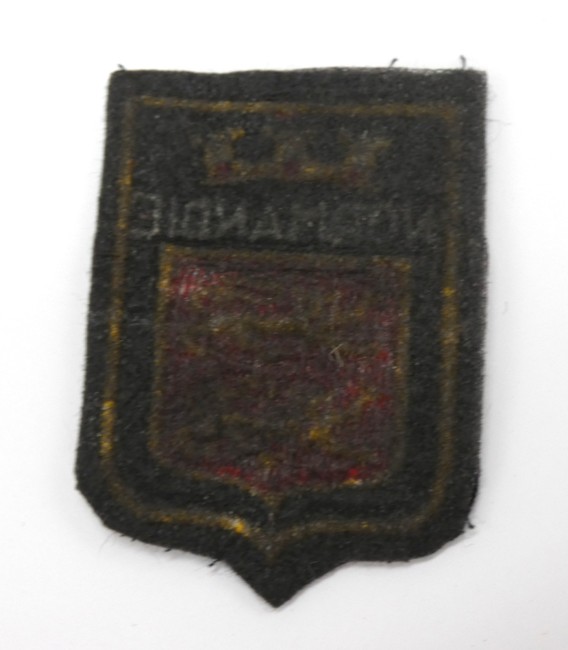 P1020049 Ecusson brodé villeNORMANDIE