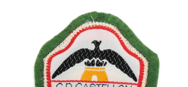  Ecusson brodé ville pays C.D Castellon ( occasion )