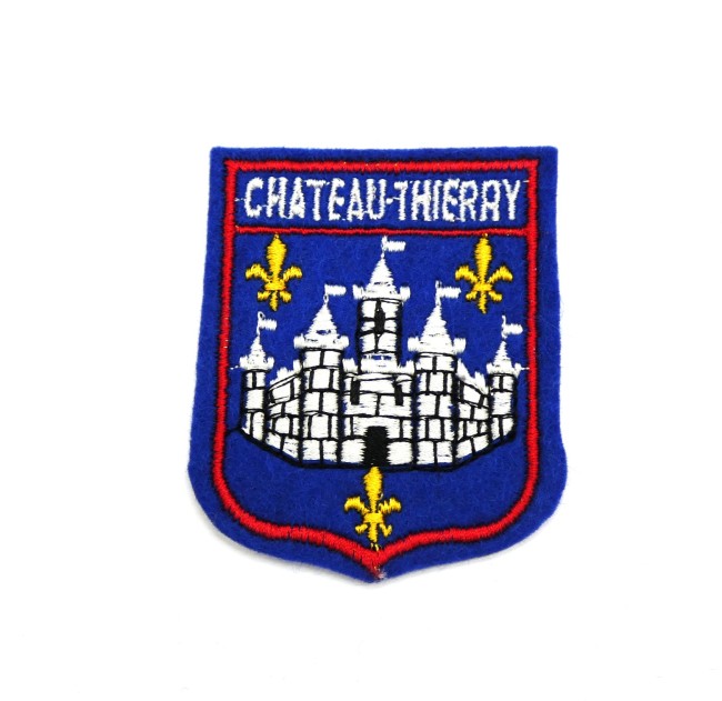 P1080891 Ecusson brodé ville Château Thierry
