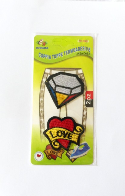 Ecussons thermocollants diamant  / coeur Love 