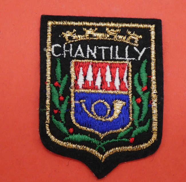 Ecusson brodé ville Chantilly