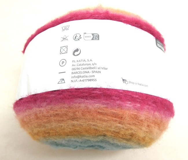 Une pelote 200 gr Fil à tricoetr KATIA HOLI C 505 