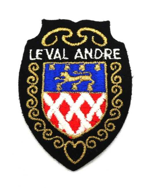 P1110728 Ecusson brodé ville LEVAL ANDRE