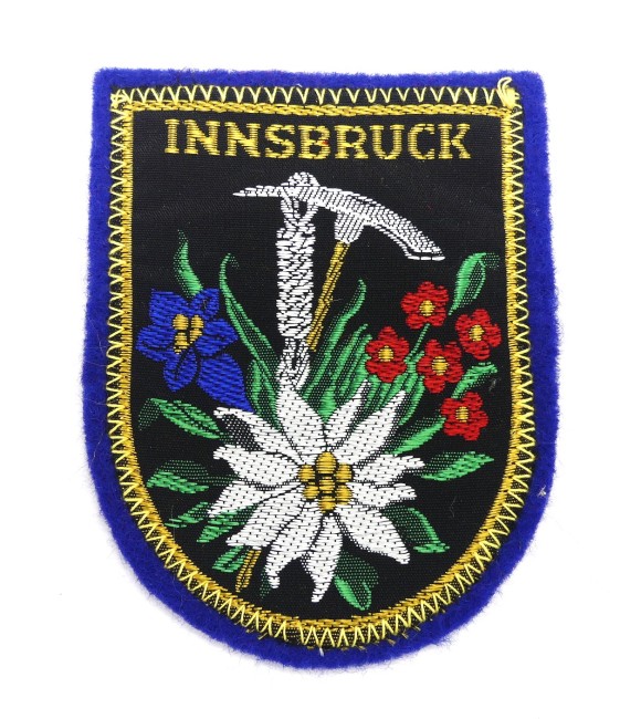 Ecusson brodé ville INNSBRUCK en tissu feutrine 