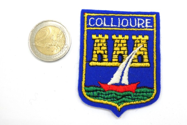 Ecusson brodé ville COLLIOURE 