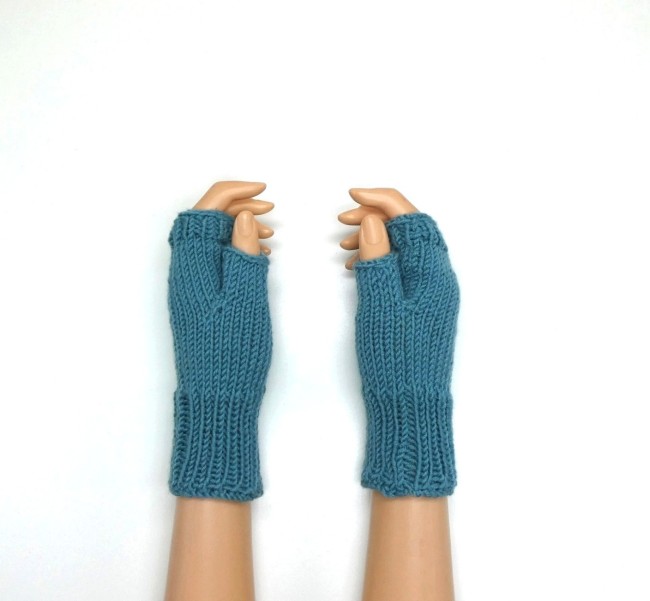 TU  Mitaine femme Katia Merino sport bleu avec pouce C 52