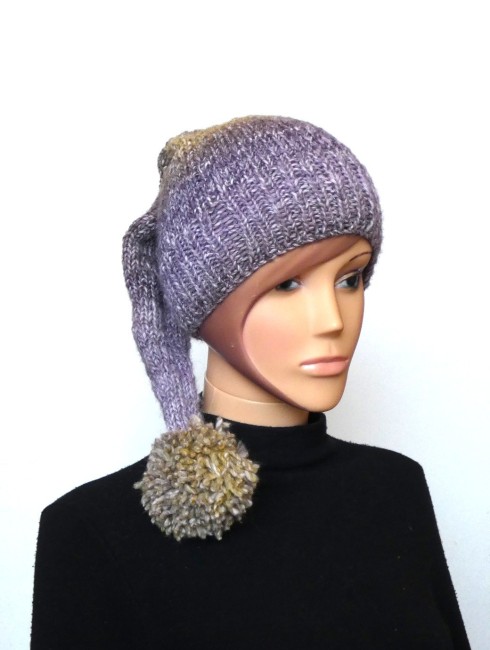 P1020675 Bonnet lutin femme laine Azteca C 505 tricoté main