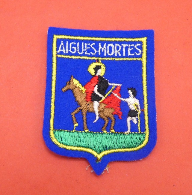 P1090919 Ecusson brodé ville Aigues Mortes