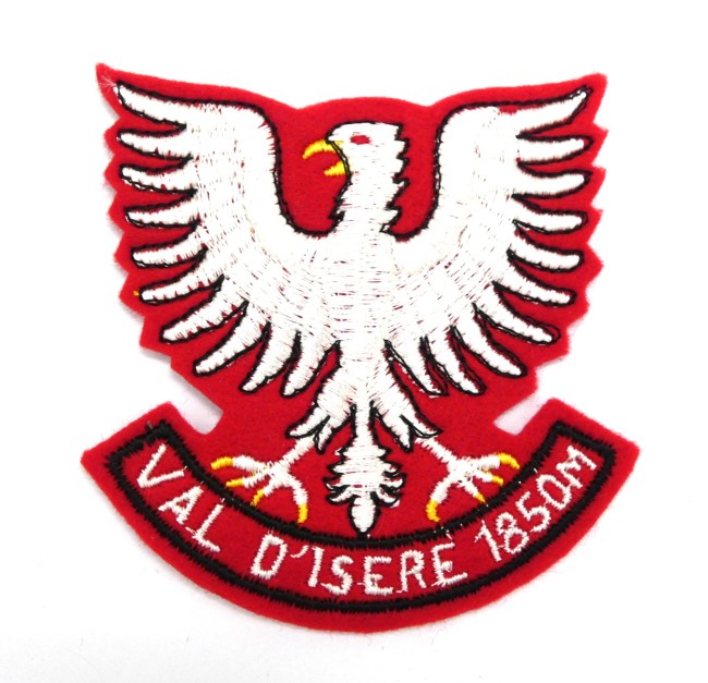 P1040887 Ecusson brodé ville Val D ' Isère 1850 M