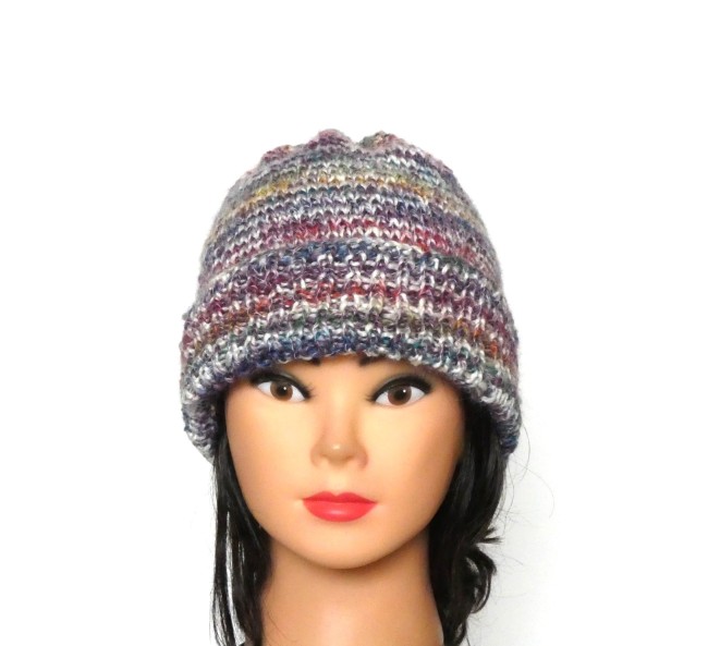 P1010711 Bonnet multicolore laine plassard nuit Blanche tricoté main