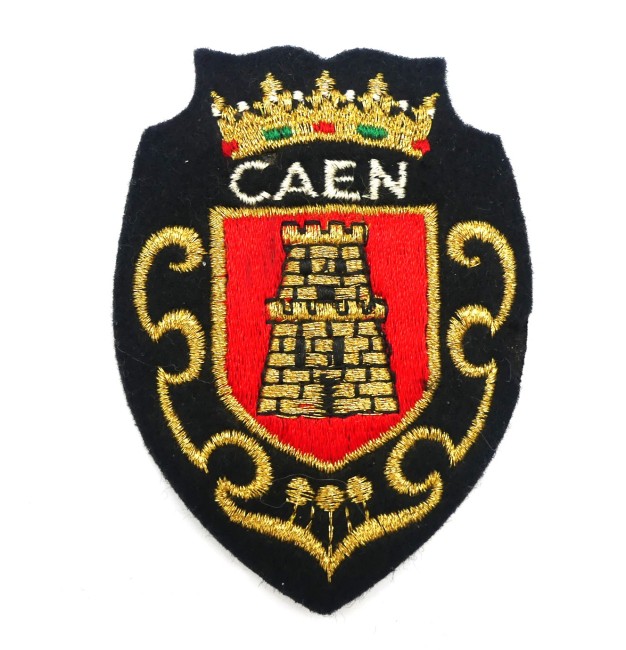 P1240585 Ecusson meresse brodé ville CAEN