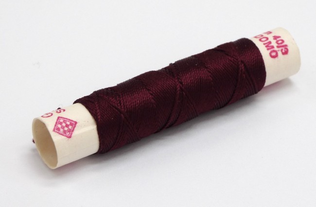 Fil de soie à broder Gutermann C 370