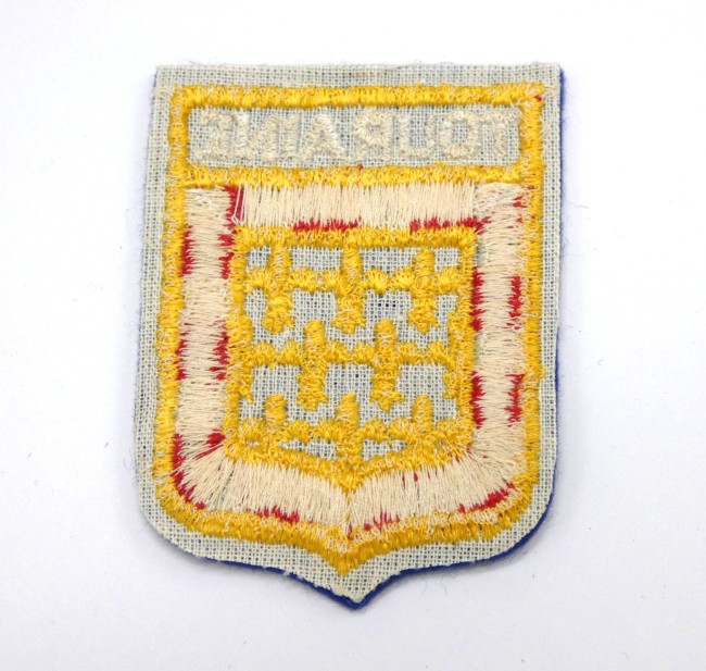 P1050851 Ecusson brodé ville Touraine