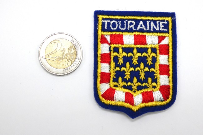 P1050850 Ecusson brodé ville Touraine