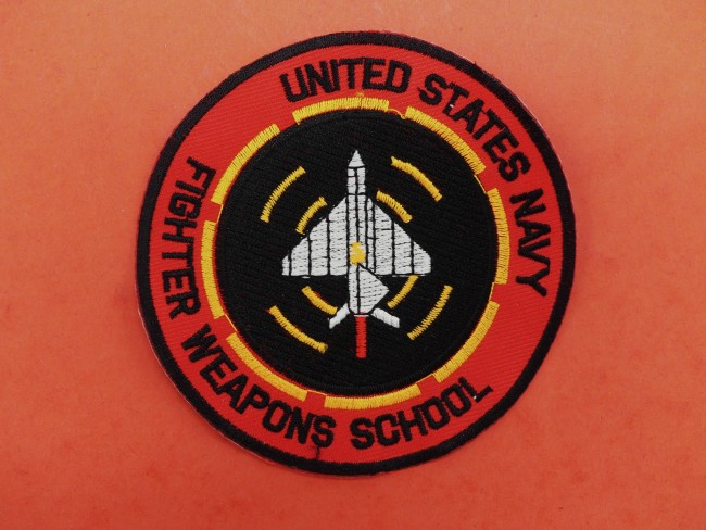 Ecusson Top GunUnited States Navy Fighter Weapons Scool
