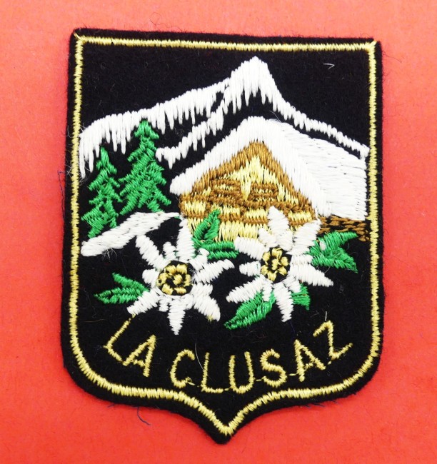 Ecusson collection brodé La clusaz