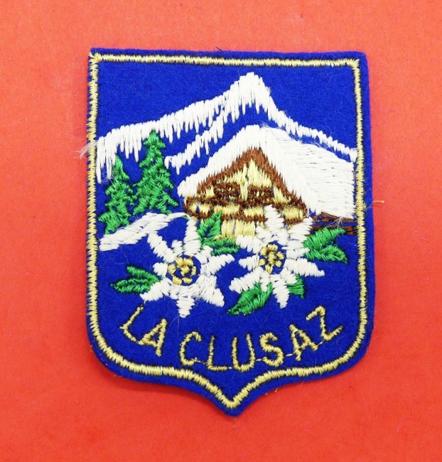 Ecusson brodé collection La clusaz