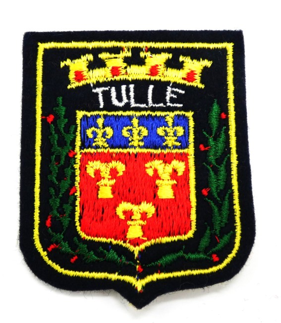 P1100775 Ecusson brodé ville TULLE