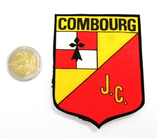  Ecusson brodé ville COMBOURG 