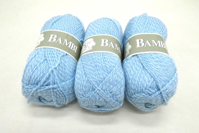  3 pelotes laine BAMBI textiles de la marque  C 505 - K311