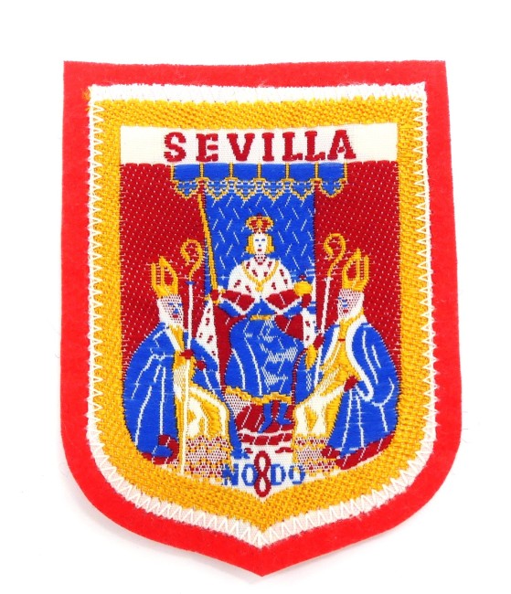 P1260075  Ecusson collection brodé ville Sevilla