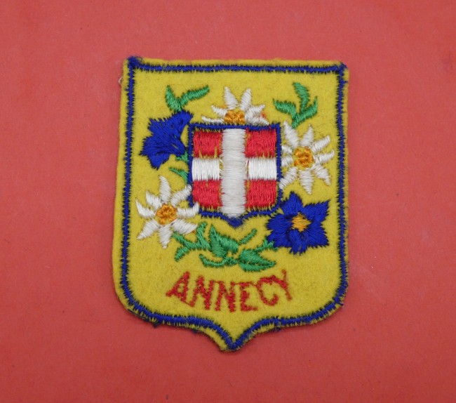 P1040910 Ecusson brodé ville ANNECY