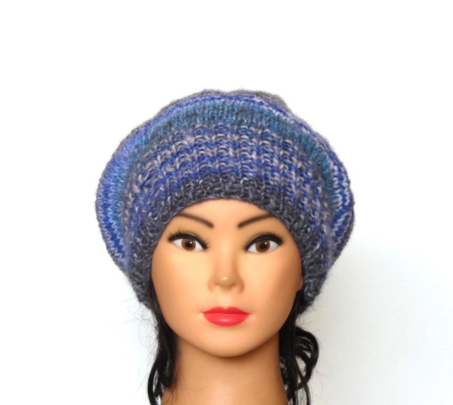 P1020574 Beret femme laine Milrayas bleu / gris tricot main