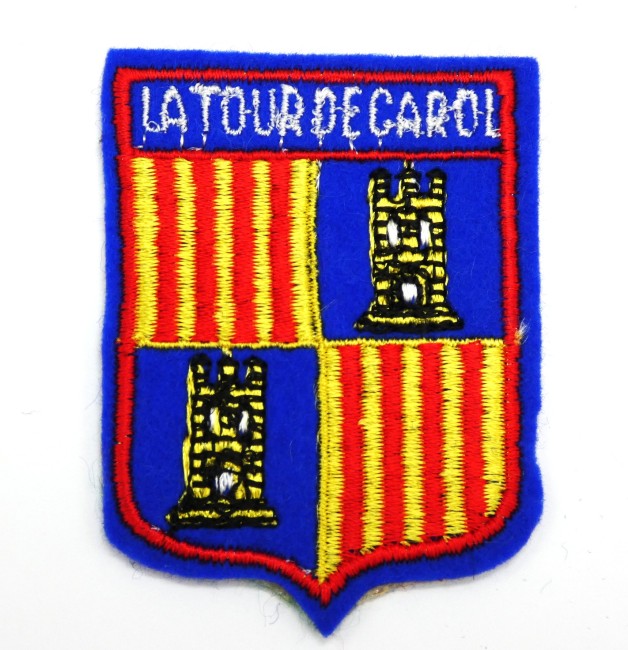 P1080269 Ecusson brodé La Tour de Carol