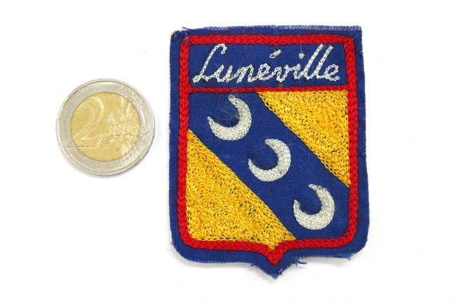 Ecusson brodé ville Lunéville ( occasion )