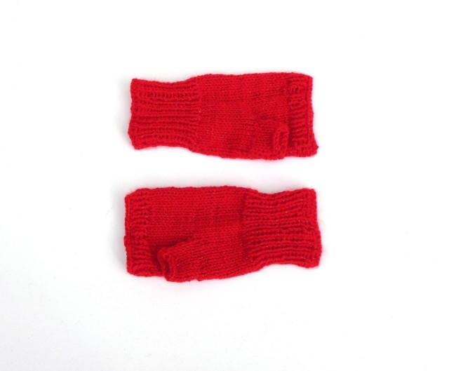 P1030649 Mitaines rouge pailleté avec pouce