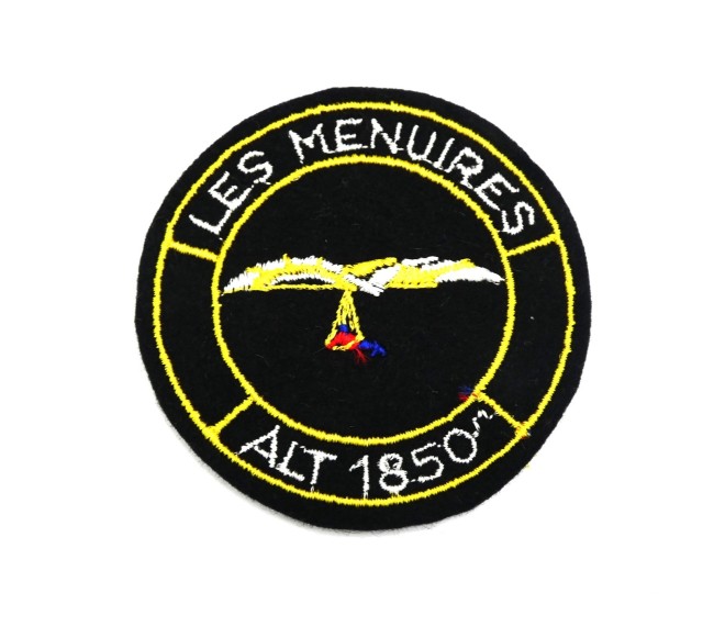 Ecusson brodé Les Menuires motif deltaplane 