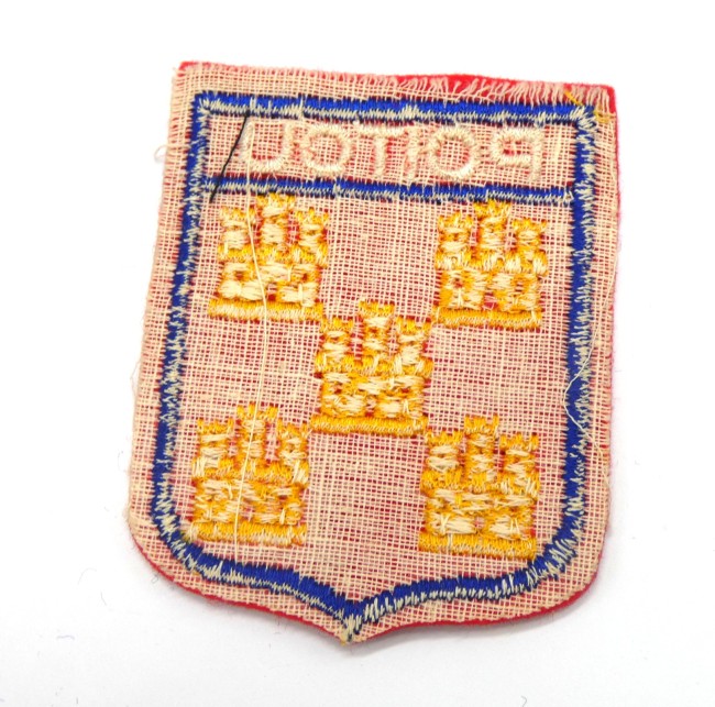 Ecusson brodé ville POITOU 