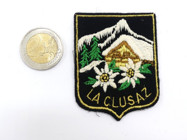 Ecusson collection brodé La clusaz