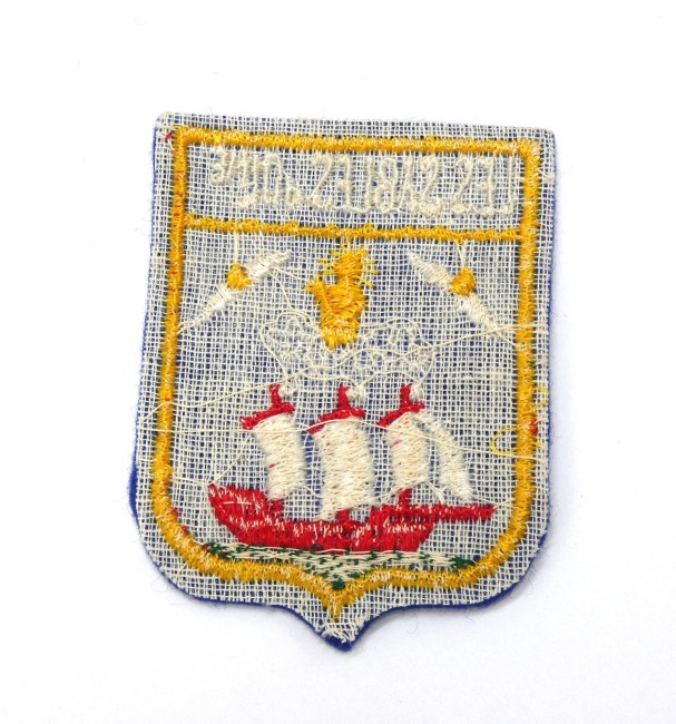 P1060273 Ecusson brodé Les Sables D 'OLne