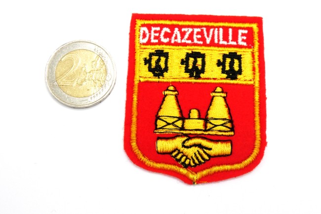 Ecusson brodé ville DECAZEVILLE 