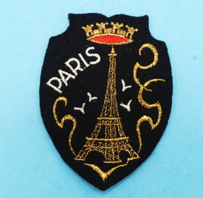 P1240409 Ecusson meresse brodé ville PARIS