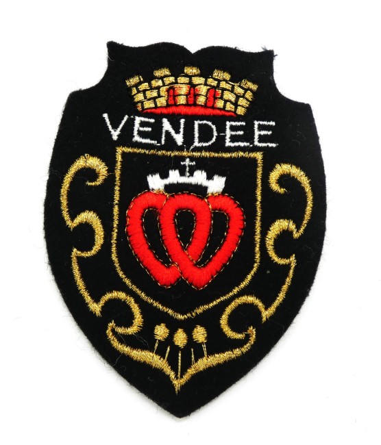 P1090360 Ecusson meresse brodé Vendée