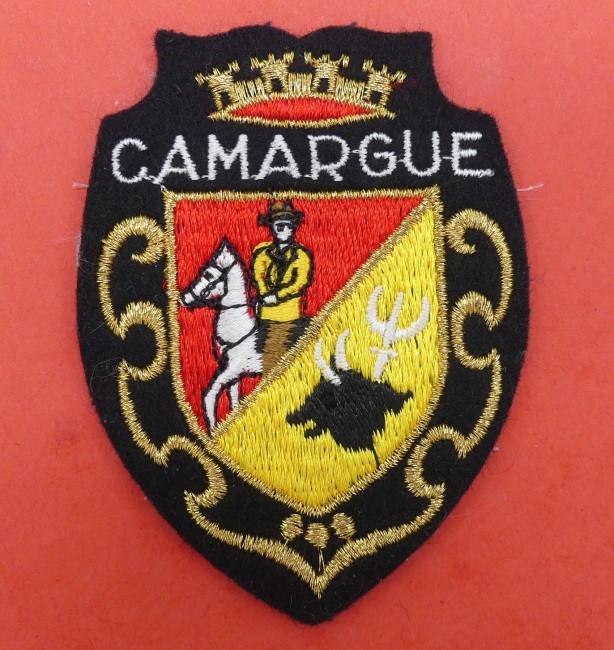 Ecusson meresse brodé ville Camargue